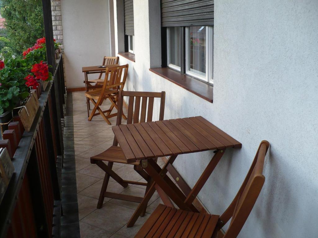 Kitty Apartman Apartamento Miskolc Quarto foto