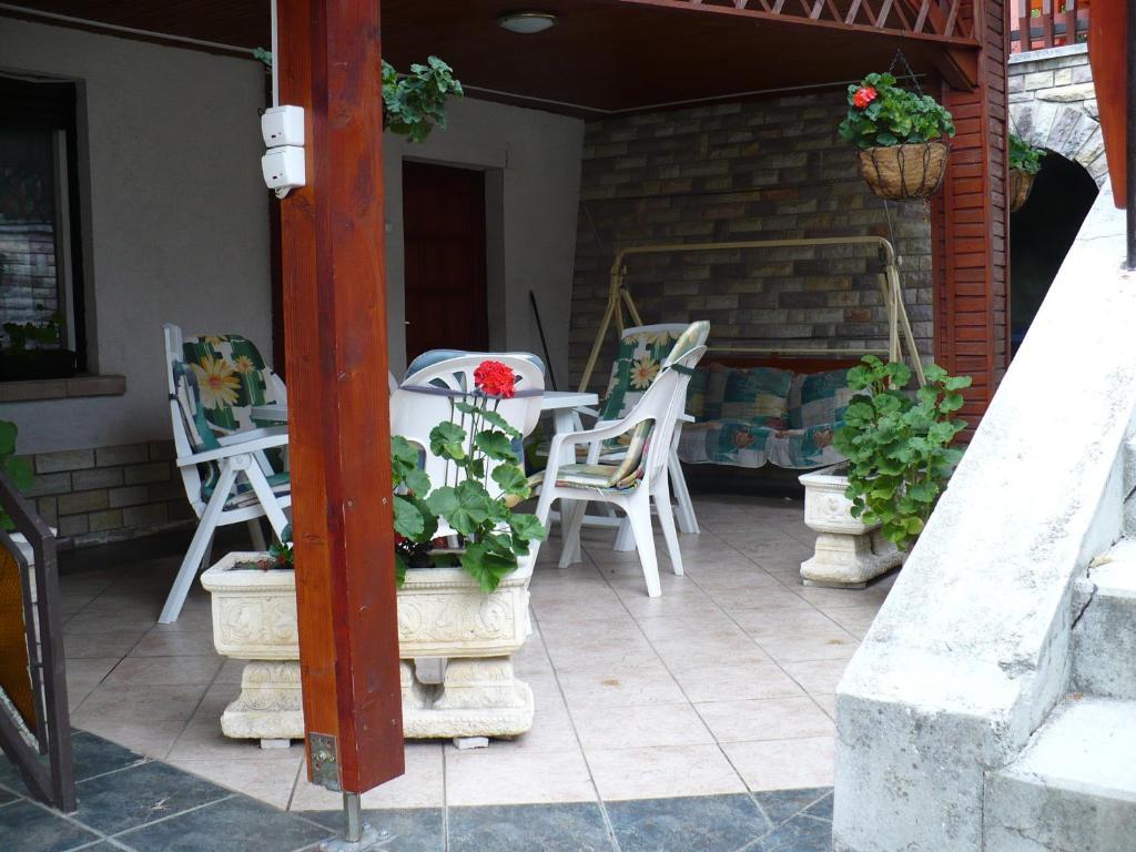 Kitty Apartman Apartamento Miskolc Exterior foto